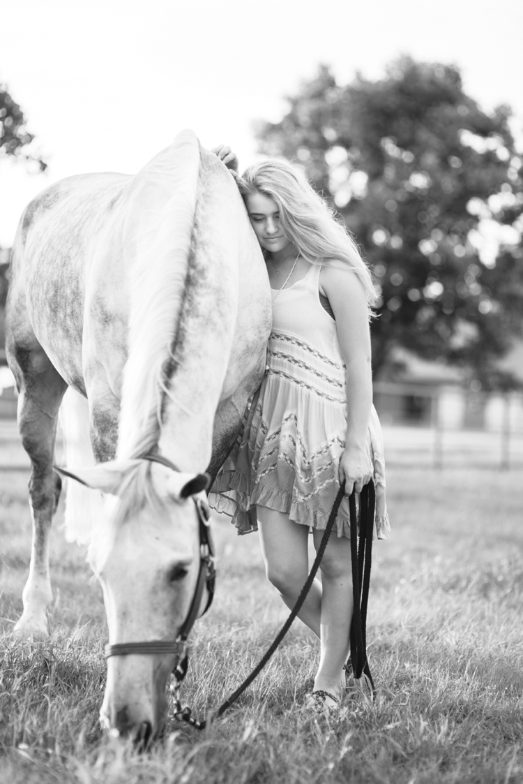 Emma Montesi Woodhill Farms Fort Worth Country Day Senior Kirstie Marie Equine Photography Dallas Texas_0022