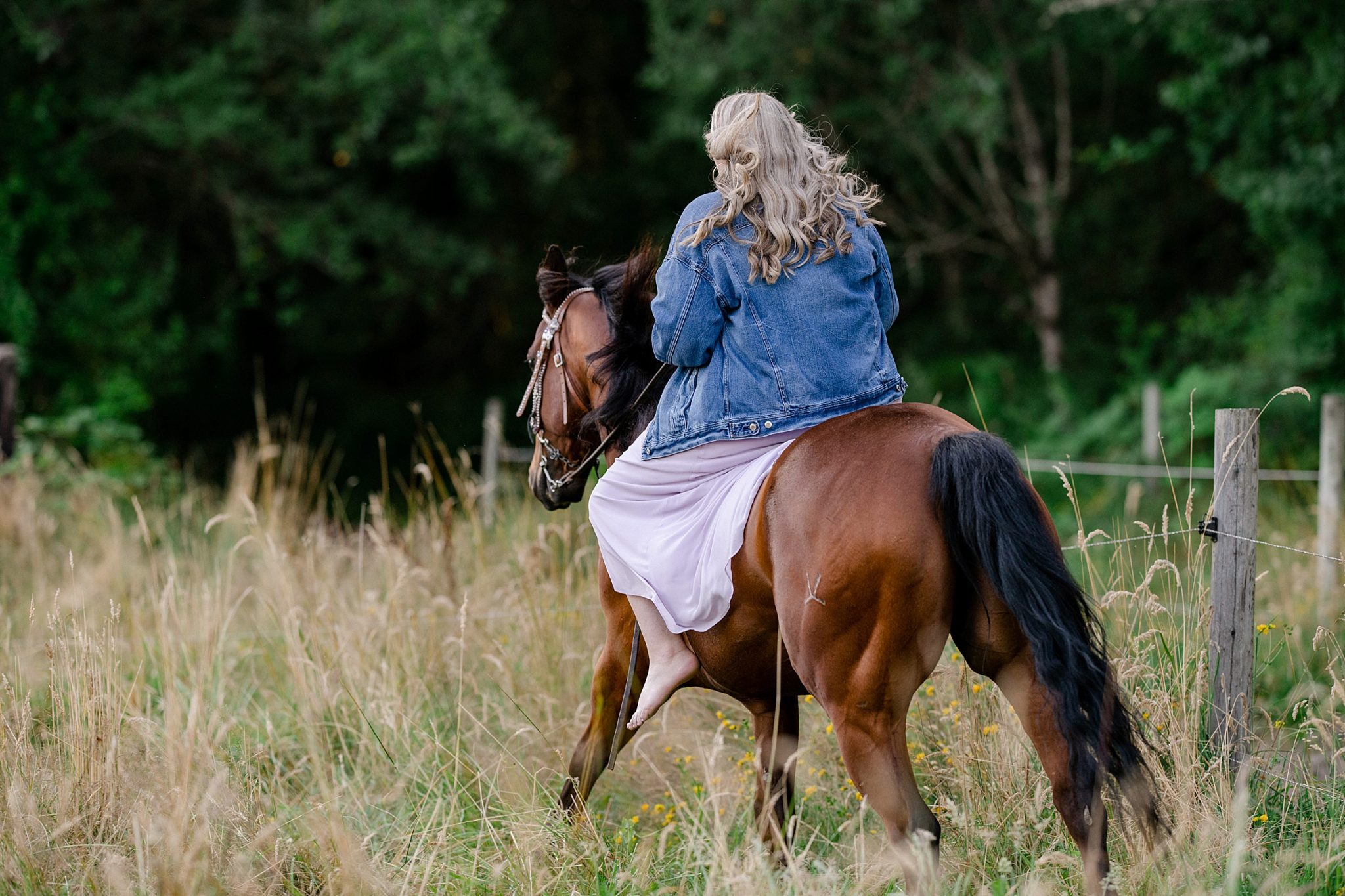 https://kirstiemarie.com/wp-content/uploads/2020/09/Jaqueline-and-Victoria-Burnard-Sisters-Barrel-Racing-TA-Ranch-APHA-Paint-Horse-by-Kirstie-Marie-Photography_0012-2048x1365.jpg